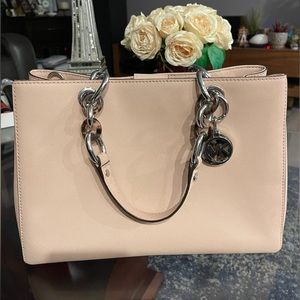 Michael Kors handbag slightly used in blush color